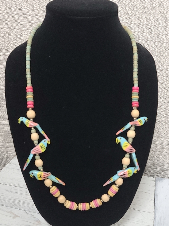 Hand Crafted Jewelry - Parrot Bead Necklace Vintage Multicolor Carved Wood, Wear At Margaritaville! Euc